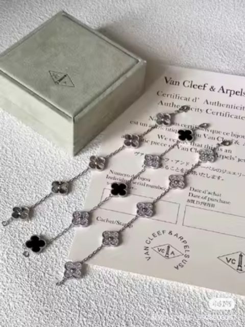 VCA Onyx & Silver Diamond Panda Bracelet