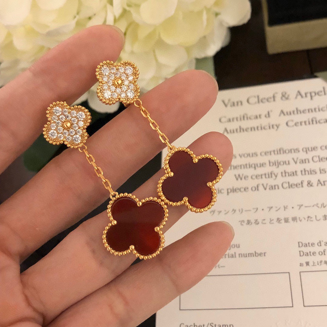 Judy jewelry Clover Earrings