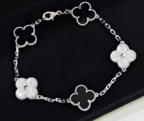 VCA Onyx & Silver Diamond Panda Bracelet