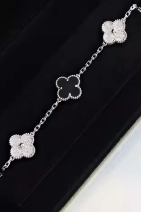 VCA Onyx & Silver Diamond Panda Bracelet