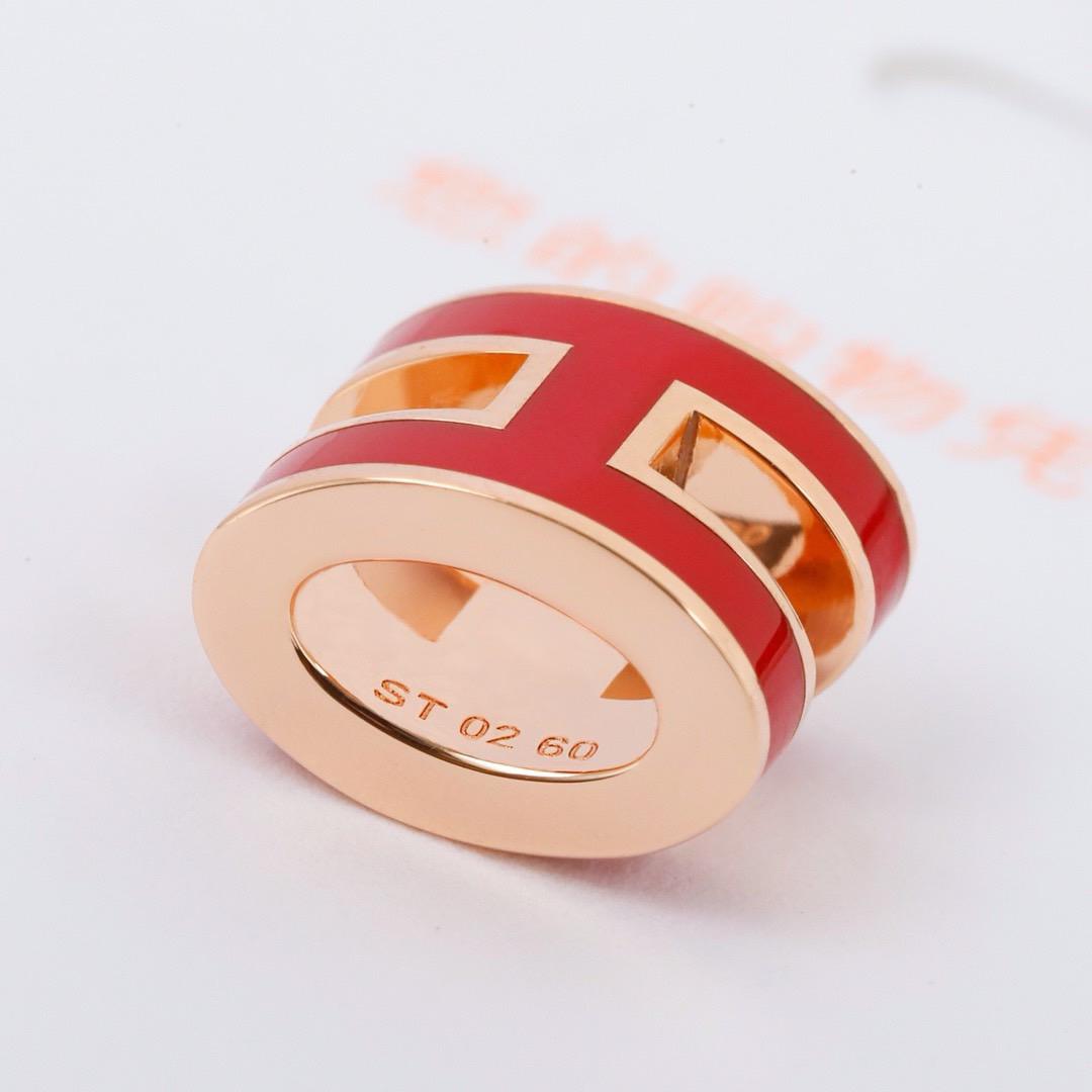 Judy jewelry H Family Classic Necklace